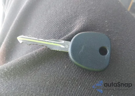 2011 Chevrolet Malibu Ls from USA, damaged, VIN 1G1ZB5E19BF330213